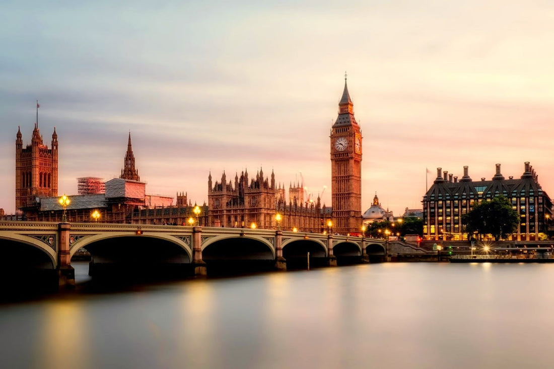 "Graphic banner for an article featuring the AllBoroughs poem, titled 'Why I Love London'."